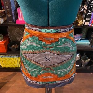 Fate embroidered mini skirt Aztec pattern stretch sides